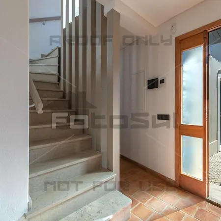 Casa Olival Santa Bárbara de Nexe