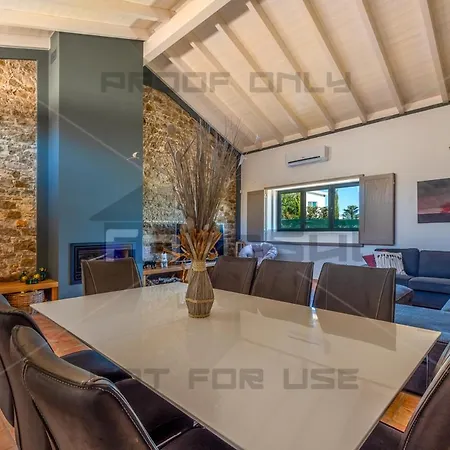 Casa Olival Santa Bárbara de Nexe